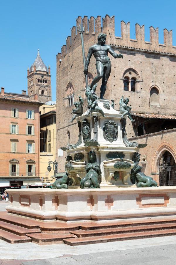 Ur-Nest Piazza Maggiore Болонья Экстерьер фото